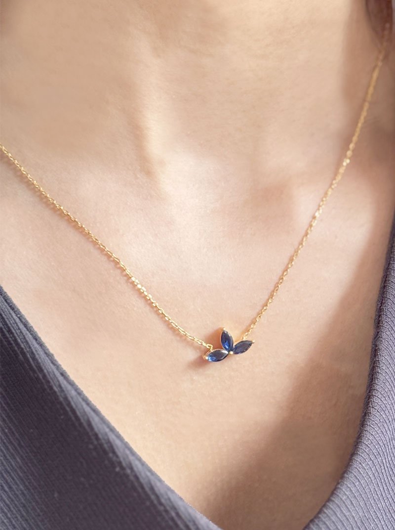 Noir Navy Pendant Chain (Pure Silver) - Gold